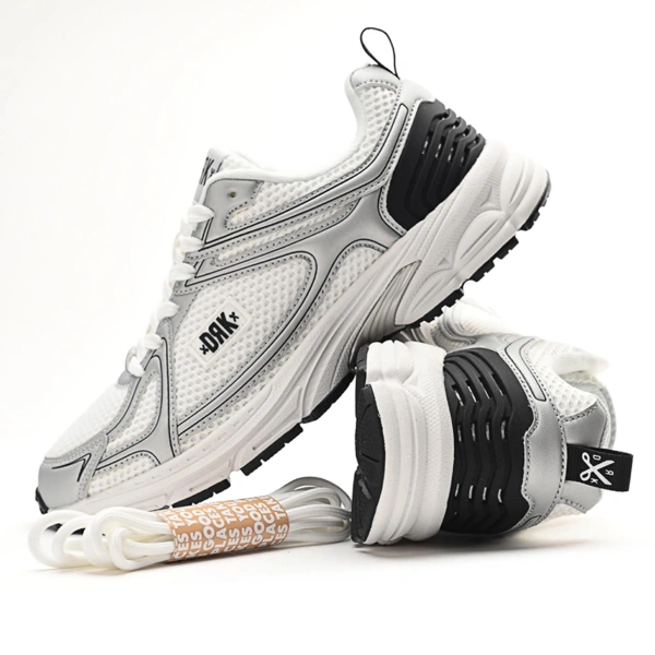 BEAT igazi retró slágerlistás sneaker